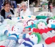 Knitting group warmly welcomed at Raanana Fair